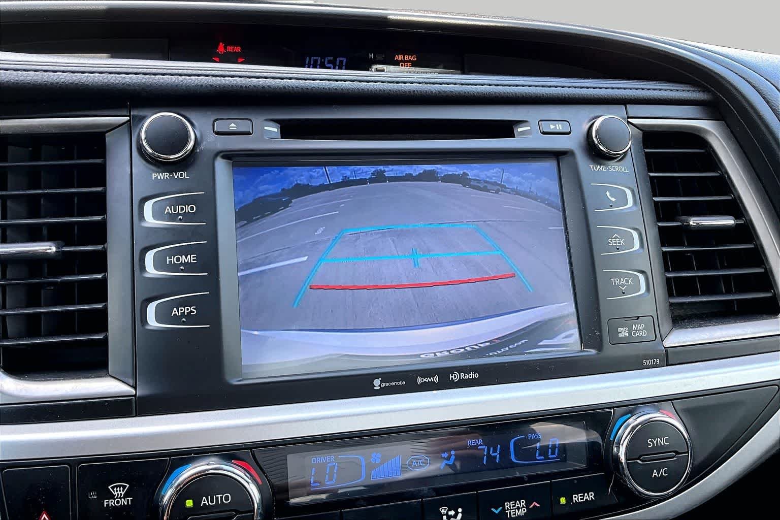 Used 2018 Blizzard Pearl Toyota SE image 40