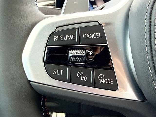 New 2026 Black Sapphire Metallic BMW M60i image 39
