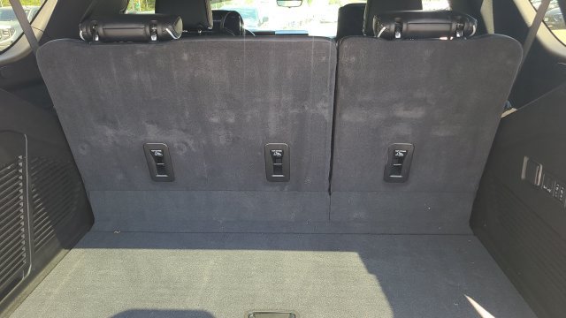 2025 GMC Yukon AT4 Ultimate - Photo 25