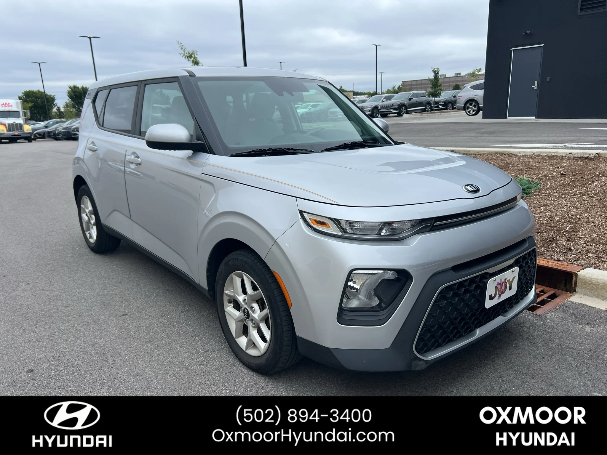 Used 2020 Sparkling Silver Kia S image 1