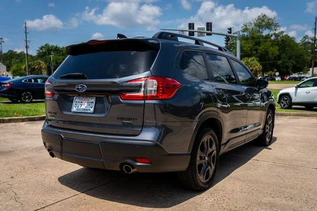 Certified Used 2025 Magnetite Gray Metallic Subaru Onyx Edition image 18