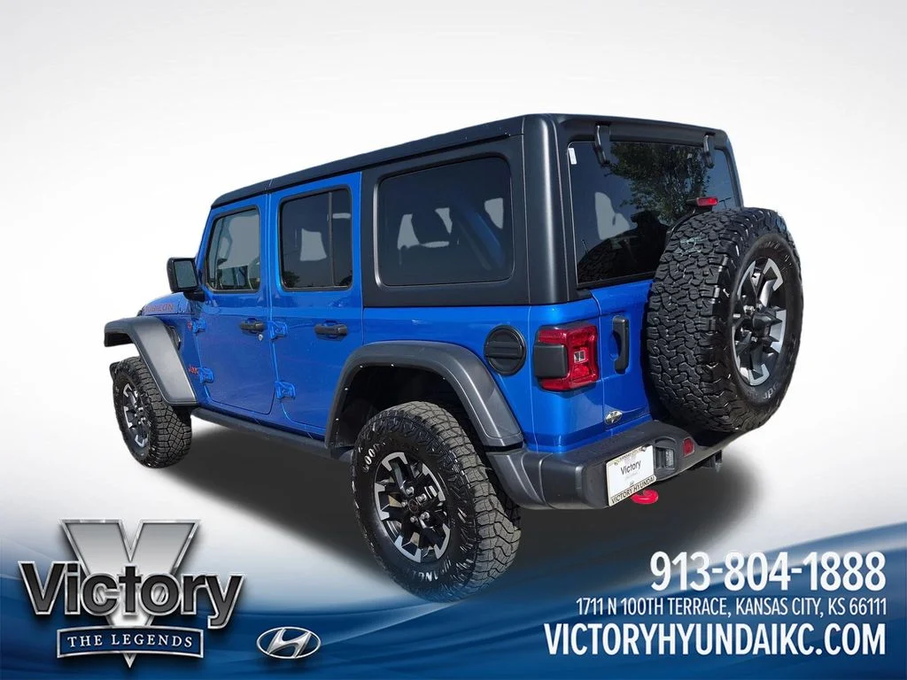 Used 2025 Blue Jeep Rubicon image 3