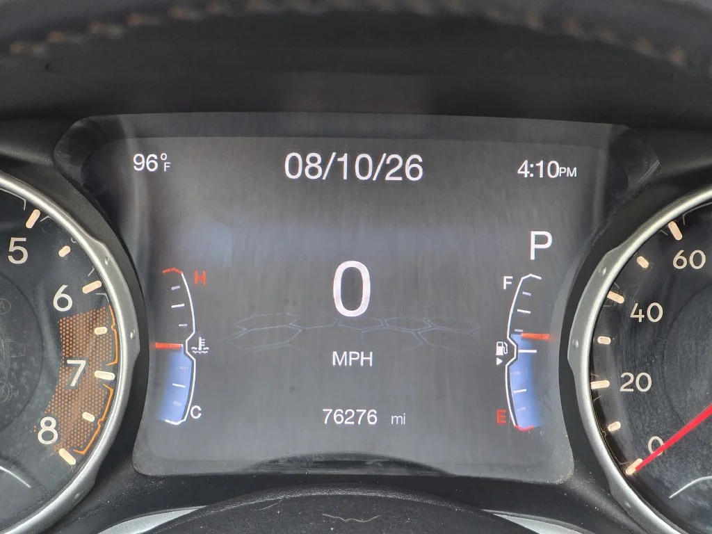 Used 2020 Blue Jeep Limited image 32