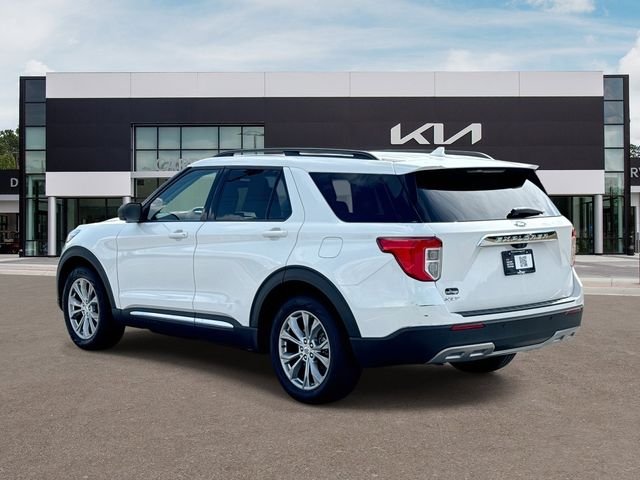 Used 2023 White Ford XLT image 6
