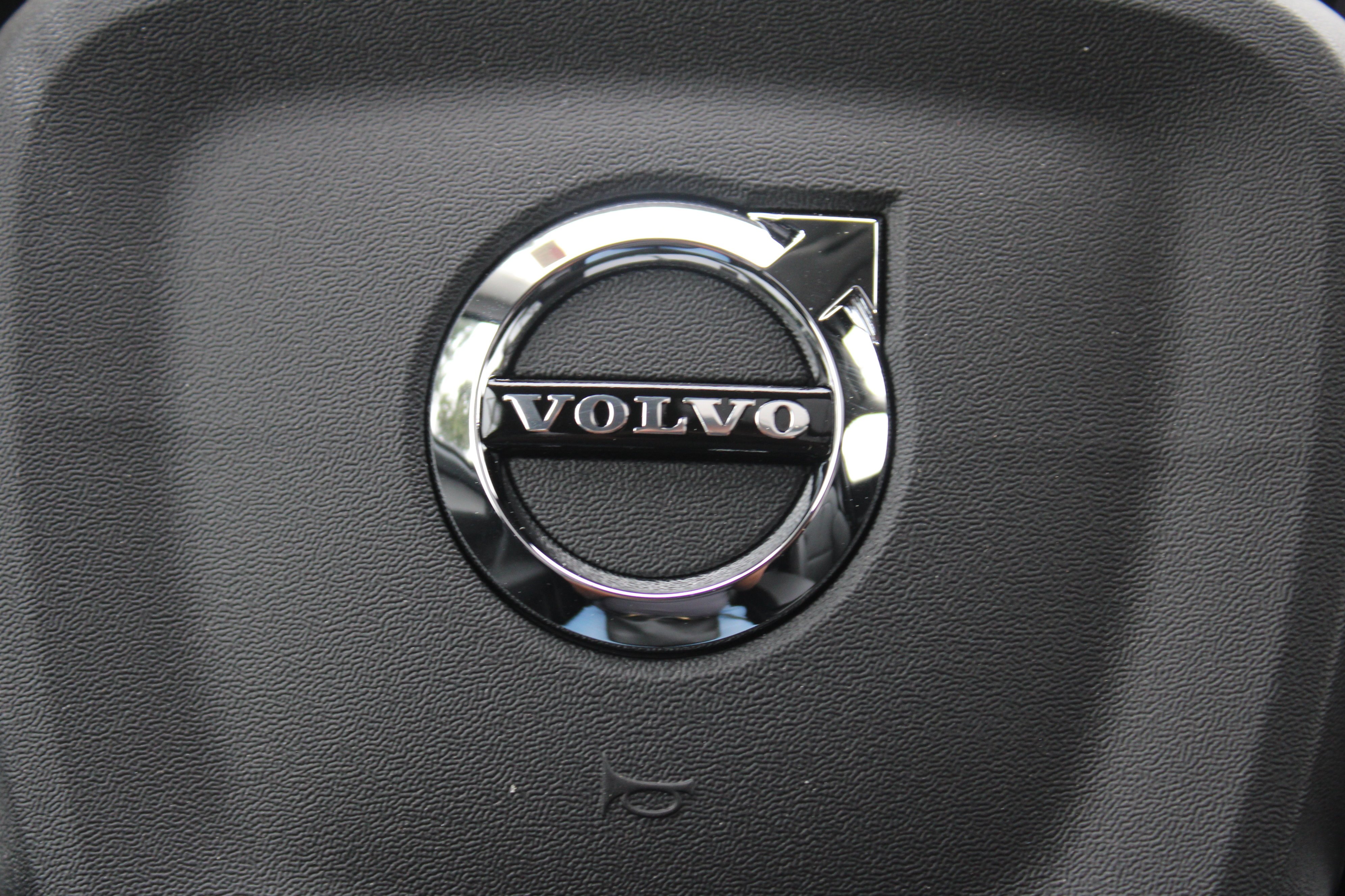 New 2026 Cloud Blue Volvo Plus image 21