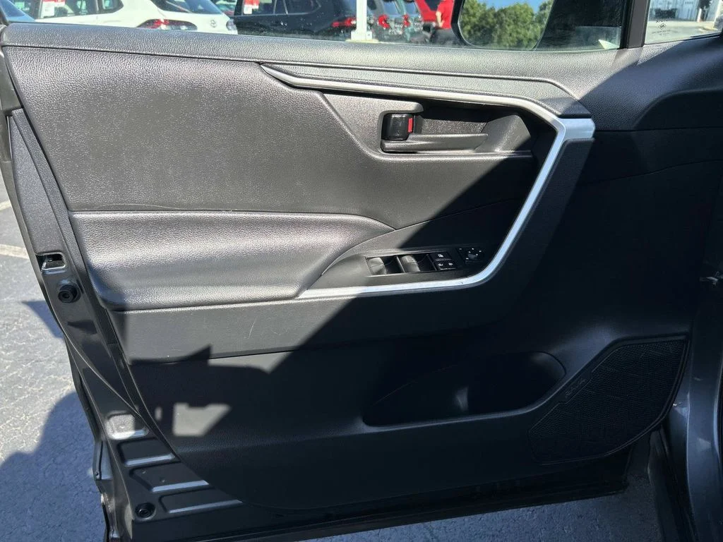 Used 2021 Gray Toyota LE image 17