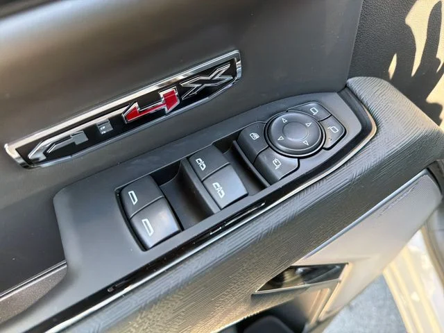 2026 GMC Sierra 1500 AT4X - Photo 18