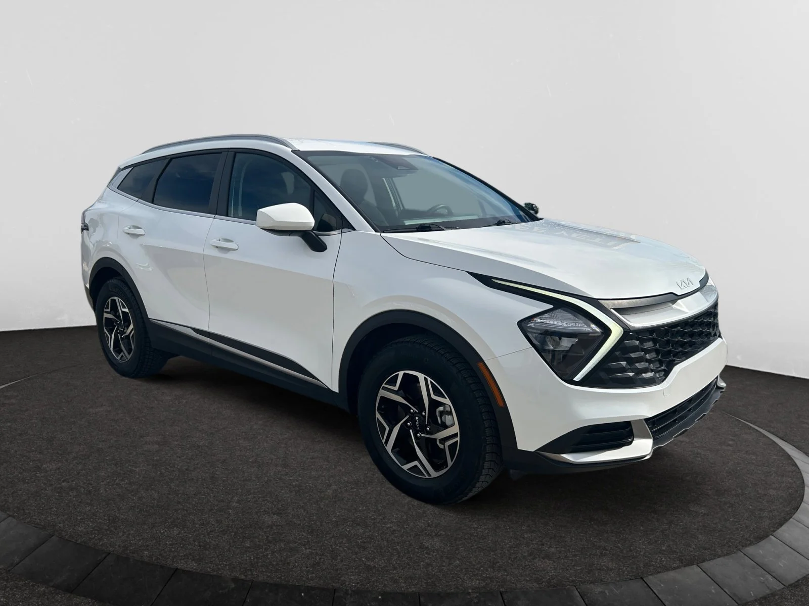 Used 2023 WHITE Kia X-LINE AWD image 7