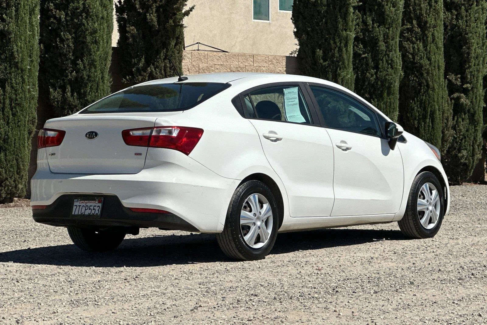 Used 2017 Clear White Kia LX image 4