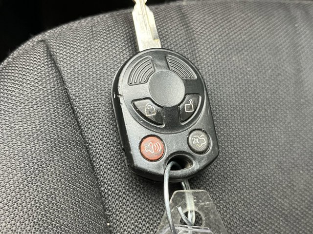 Used 2012 Blue Flame Ford SE image 22