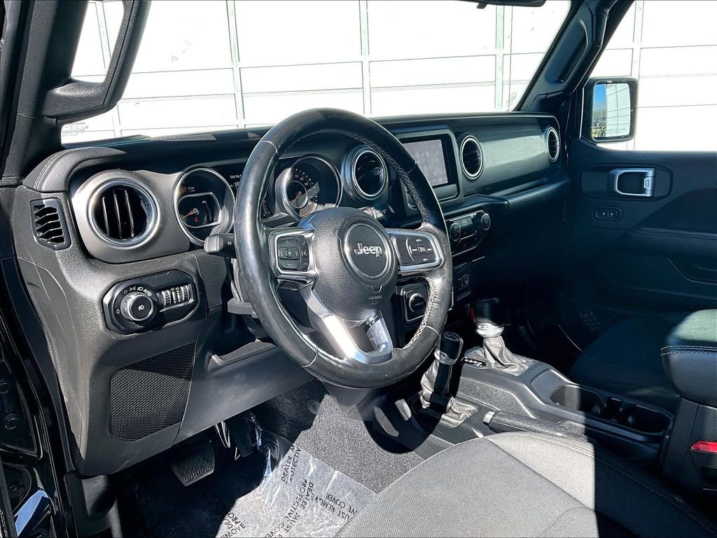 Used 2020 Black Clearcoat Jeep Unlimited Sahara image 8
