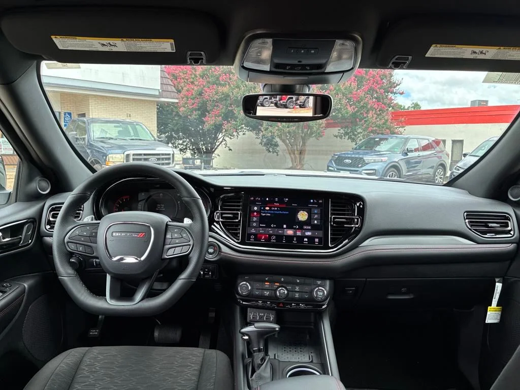 2025 Dodge Durango R/T - Photo 13