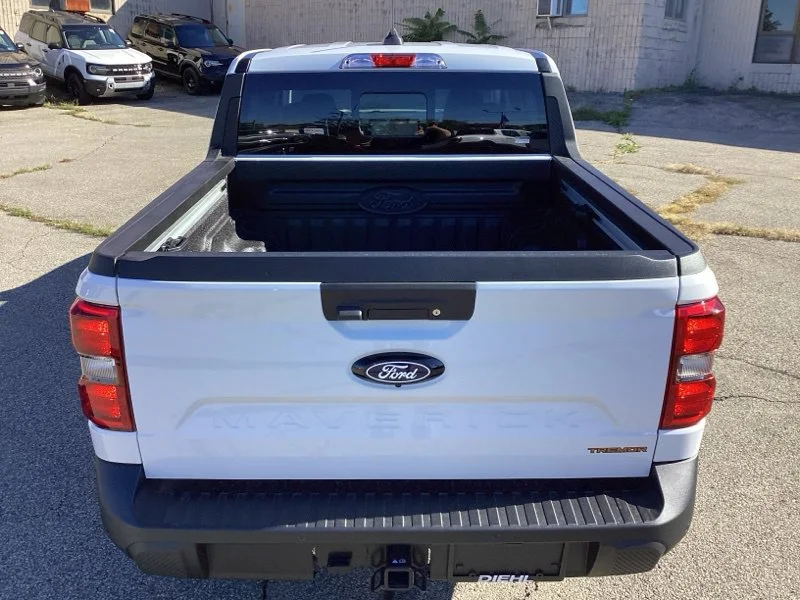 New 2026 Oxford White Ford Tremor® image 9