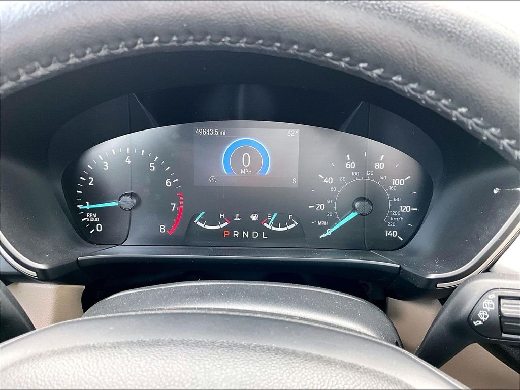 Used 2020 White Metallic Ford SEL image 24