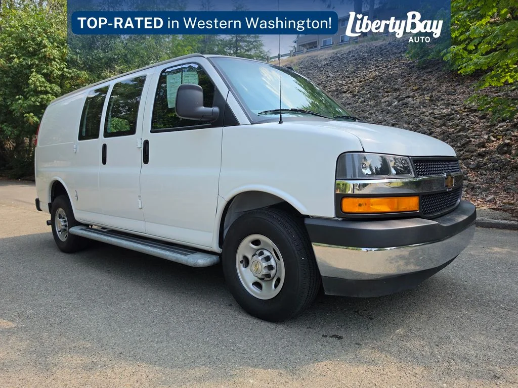 Used 2024 White Chevrolet Work Van image 3