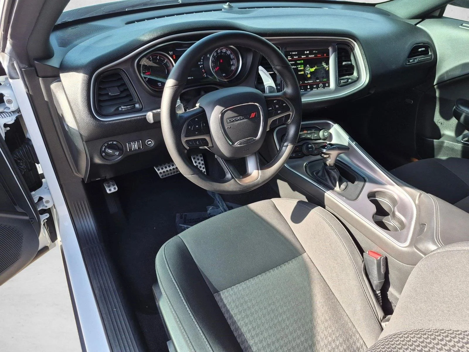 Used 2019 White Knuckle Clearcoat Dodge R/T Scat Pack image 10