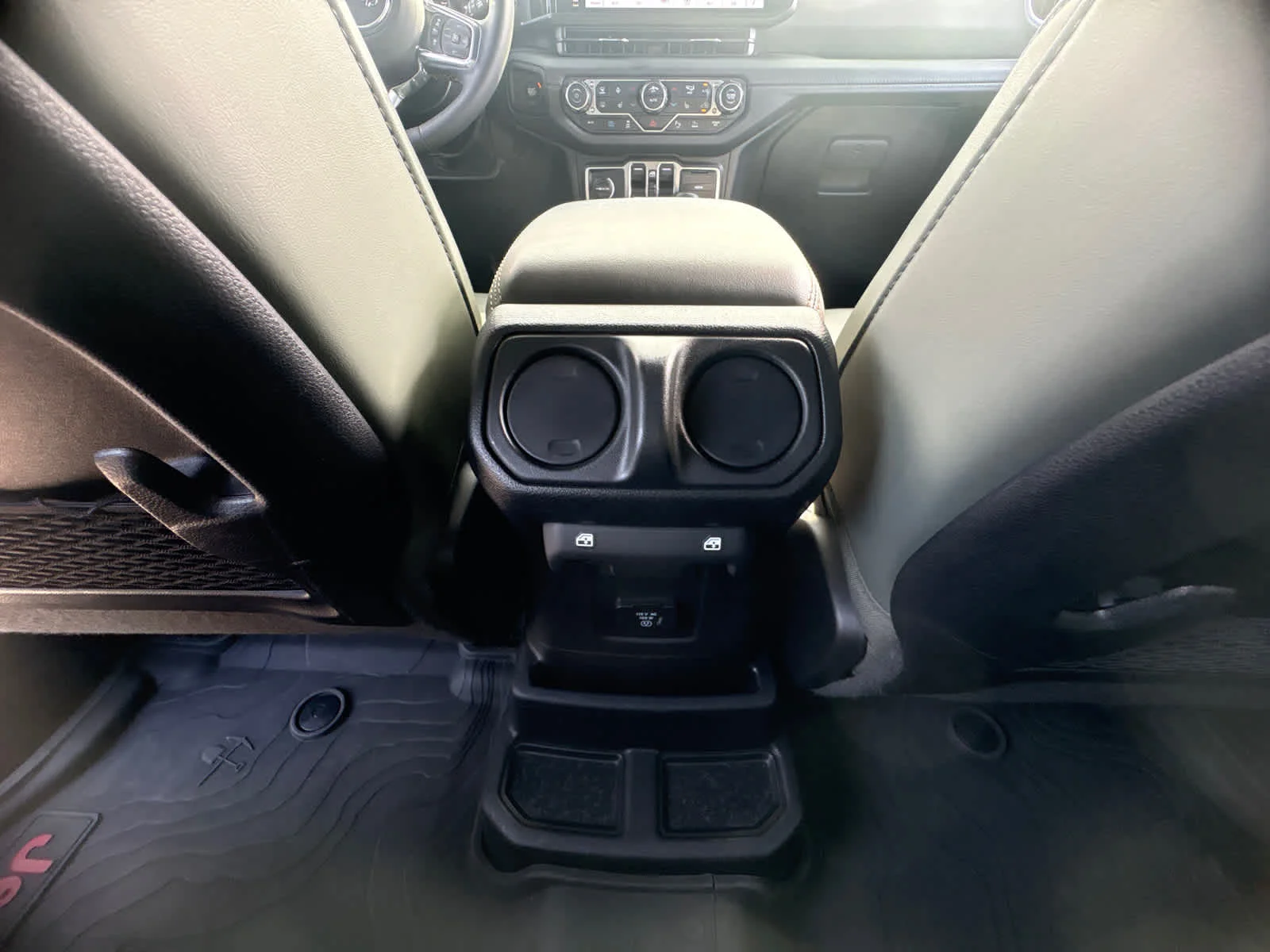 Used 2024 Sarge Green Clearcoat Jeep High Altitude image 14