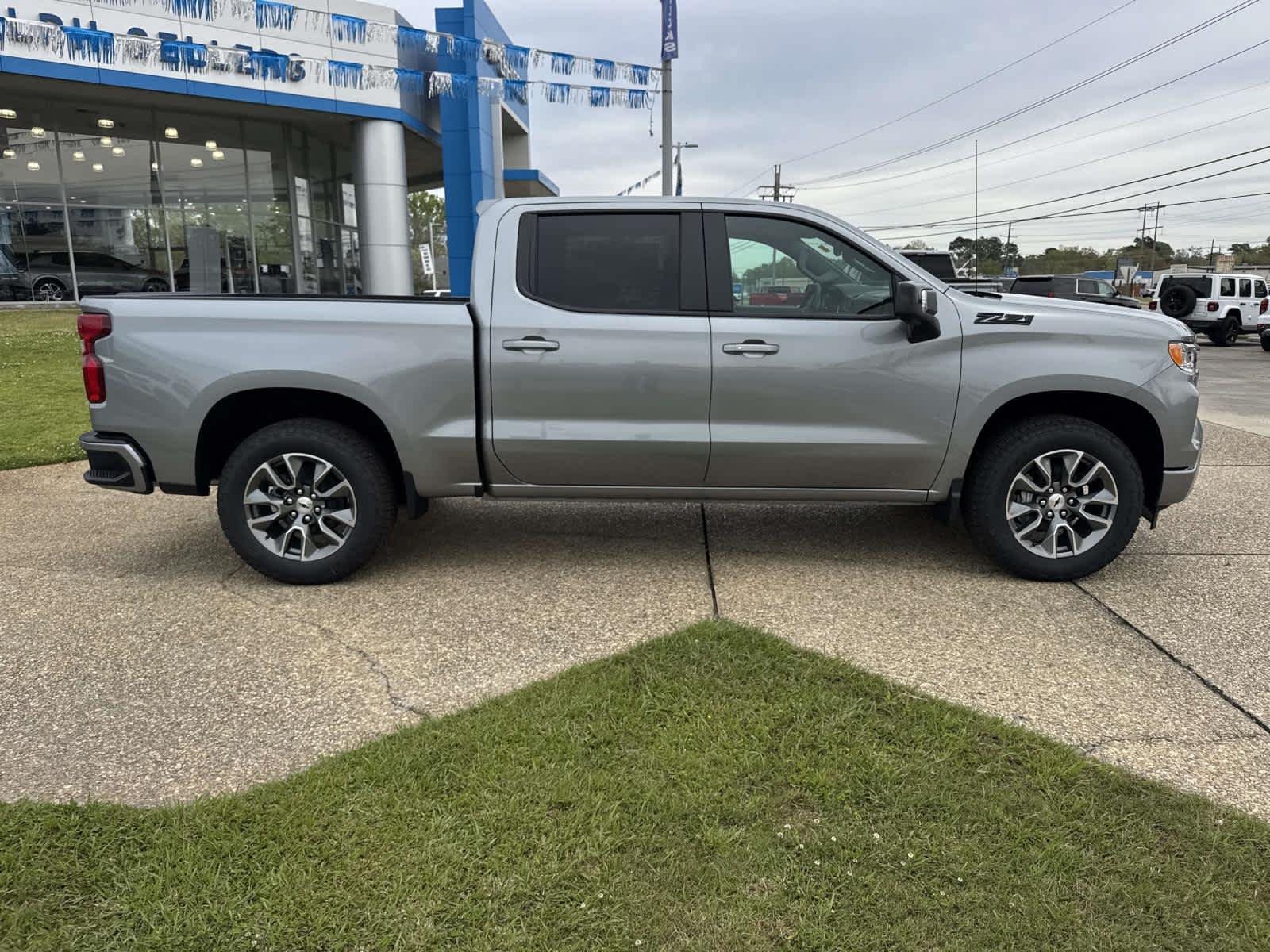 2026 Chevrolet Silverado 1500 RST - Photo 6