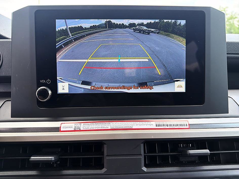 Used 2025 Ice Toyota SR5 image 15