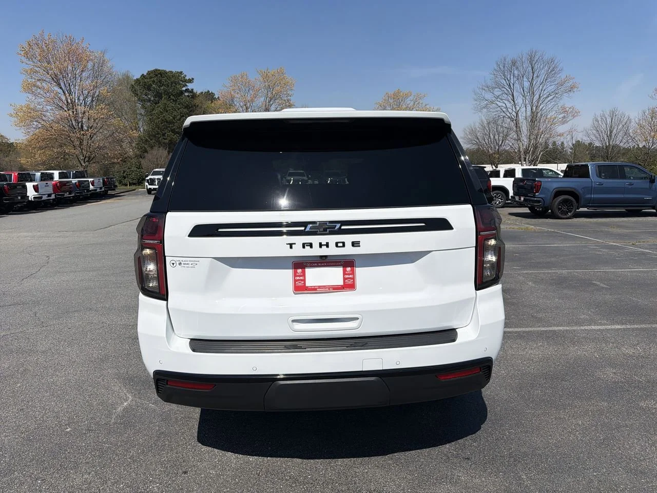 Used 2024 Summit White Chevrolet Z71 image 7