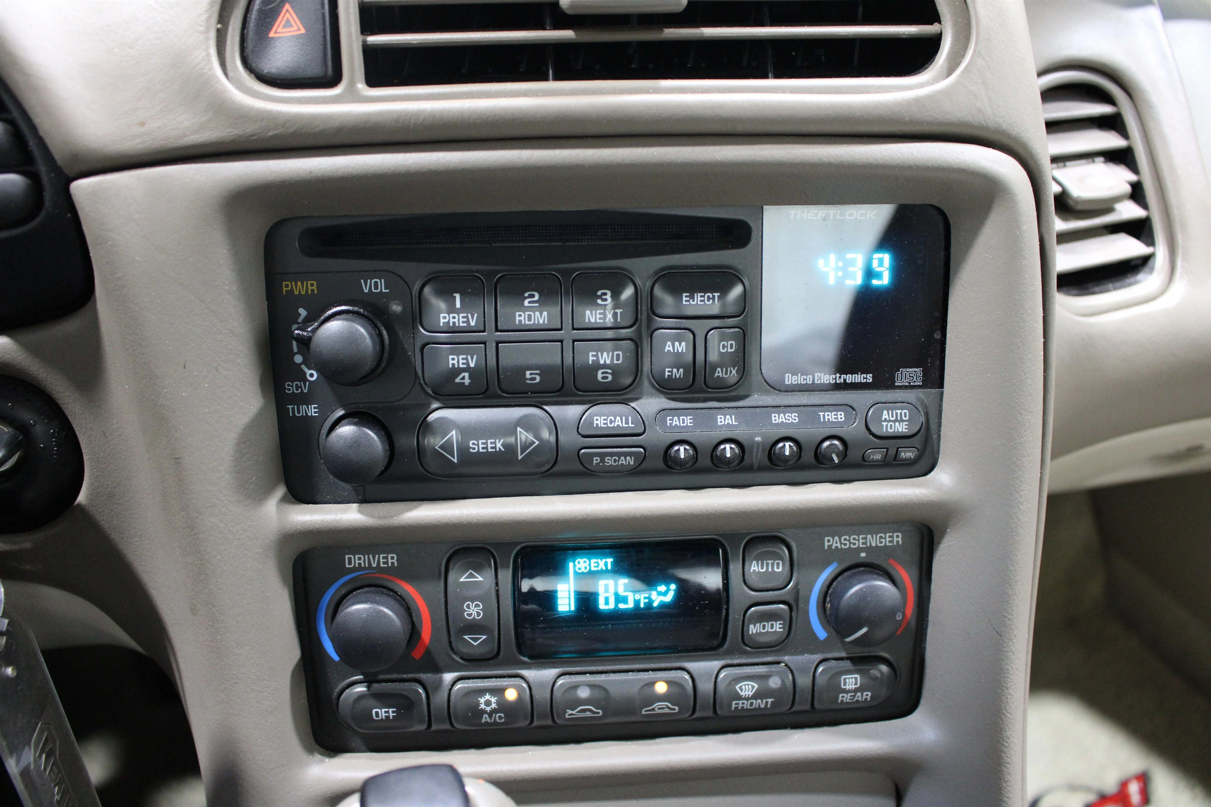 2004 Chevrolet Corvette Base - Photo 11
