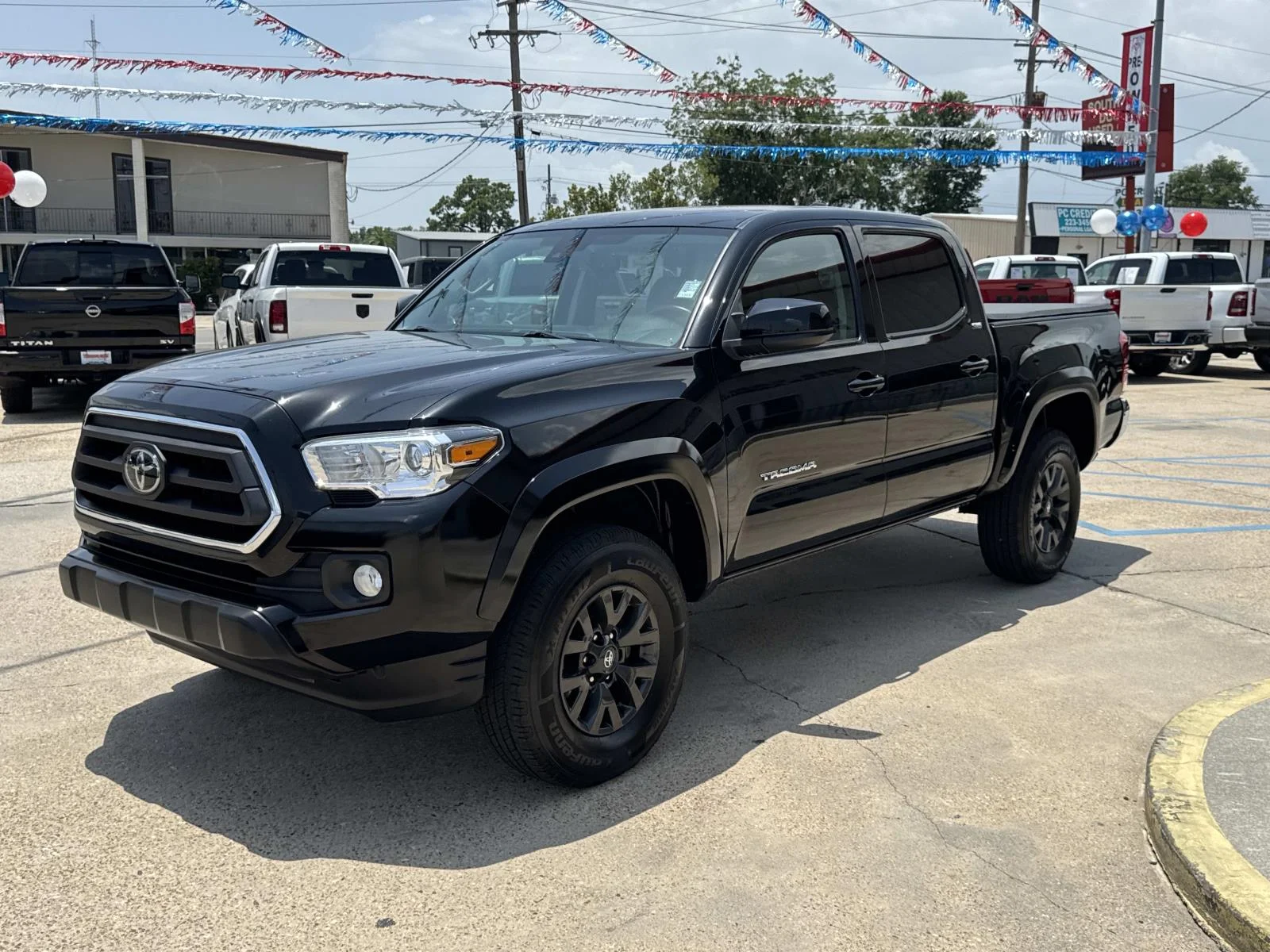 Used 2023 Black Toyota SR5 image 3