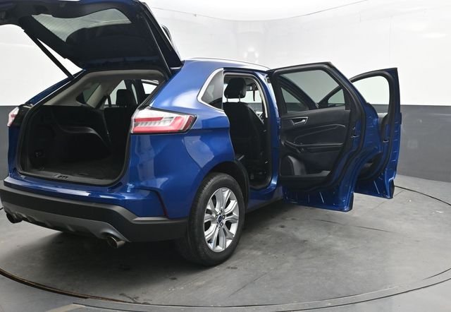 Used 2020 Blue Ford Titanium image 47