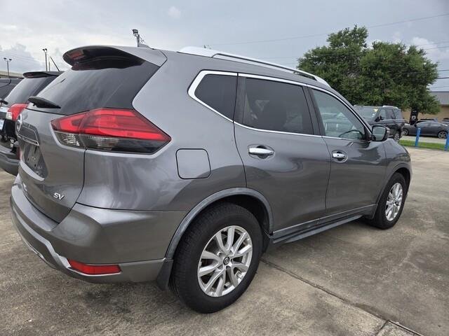 Used 2017 GRAY NISSAN  image 5