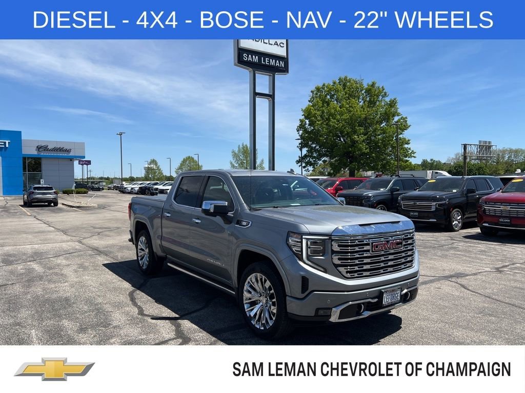 2023 GMC Sierra 4WD Crew Cab Short Box Denali's photo