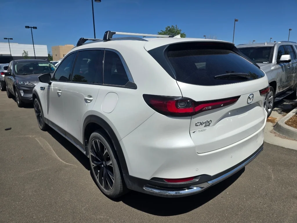 Used 2024 Rhodium White Premium Mazda Premium Plus image 3