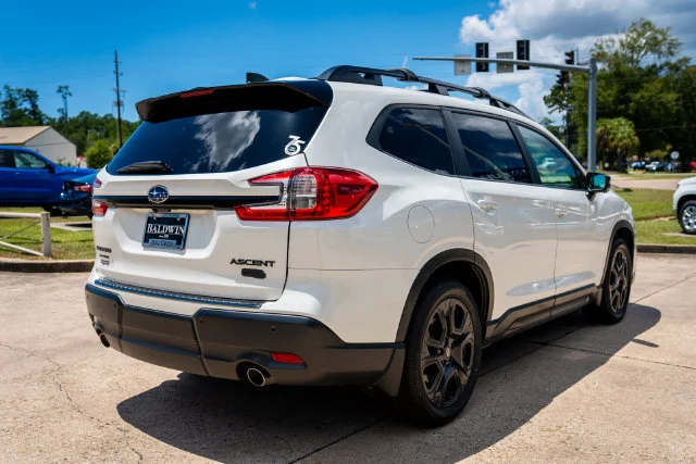 Certified Used 2023 Crystal White Pearl Subaru Onyx Edition Limited image 18