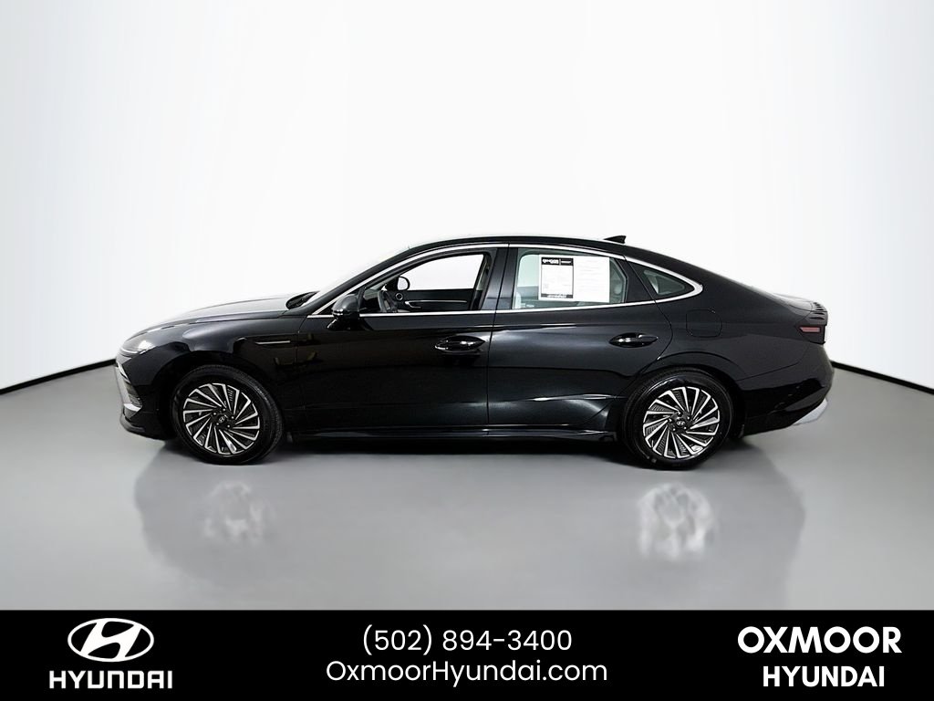 Used 2025 Abyss Black Hyundai SEL image 4