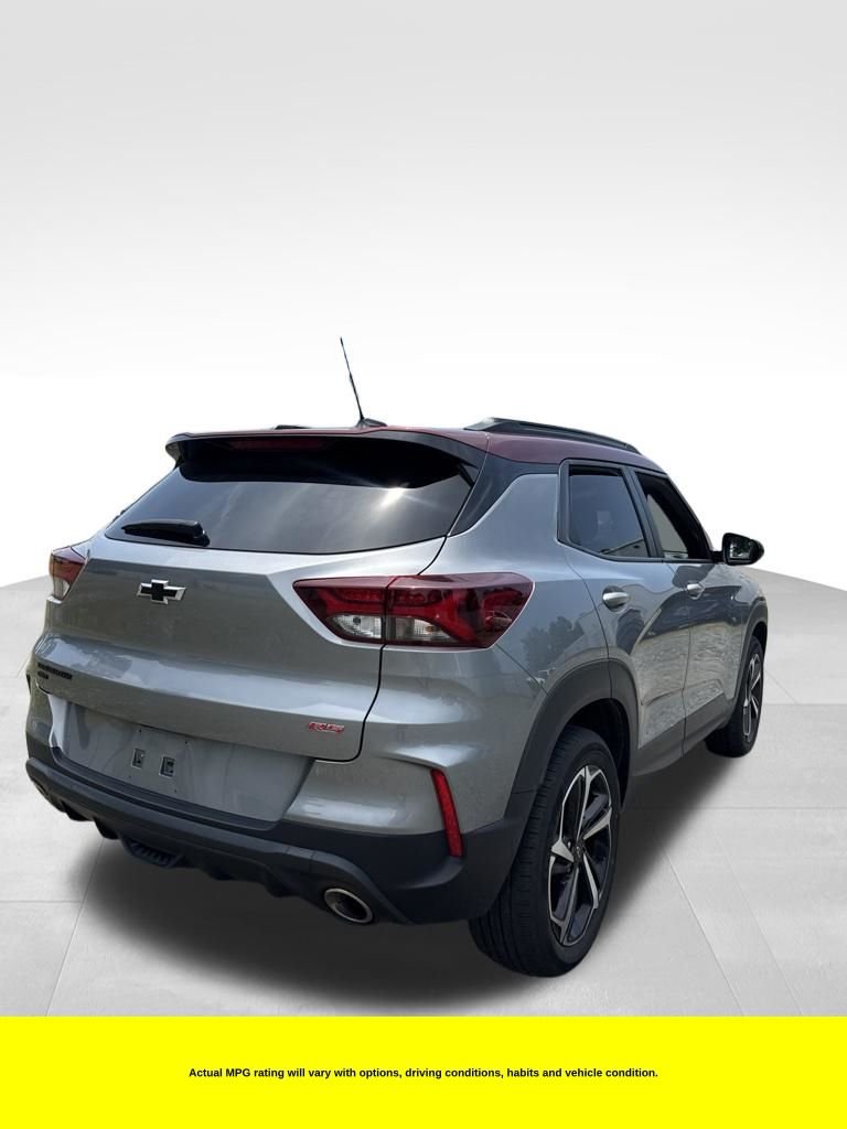 Used 2023 Gray Chevrolet RS image 2