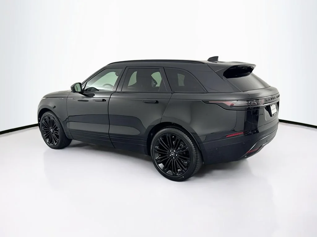 New 2026 Santorini Black Land Rover Autobiography image 7