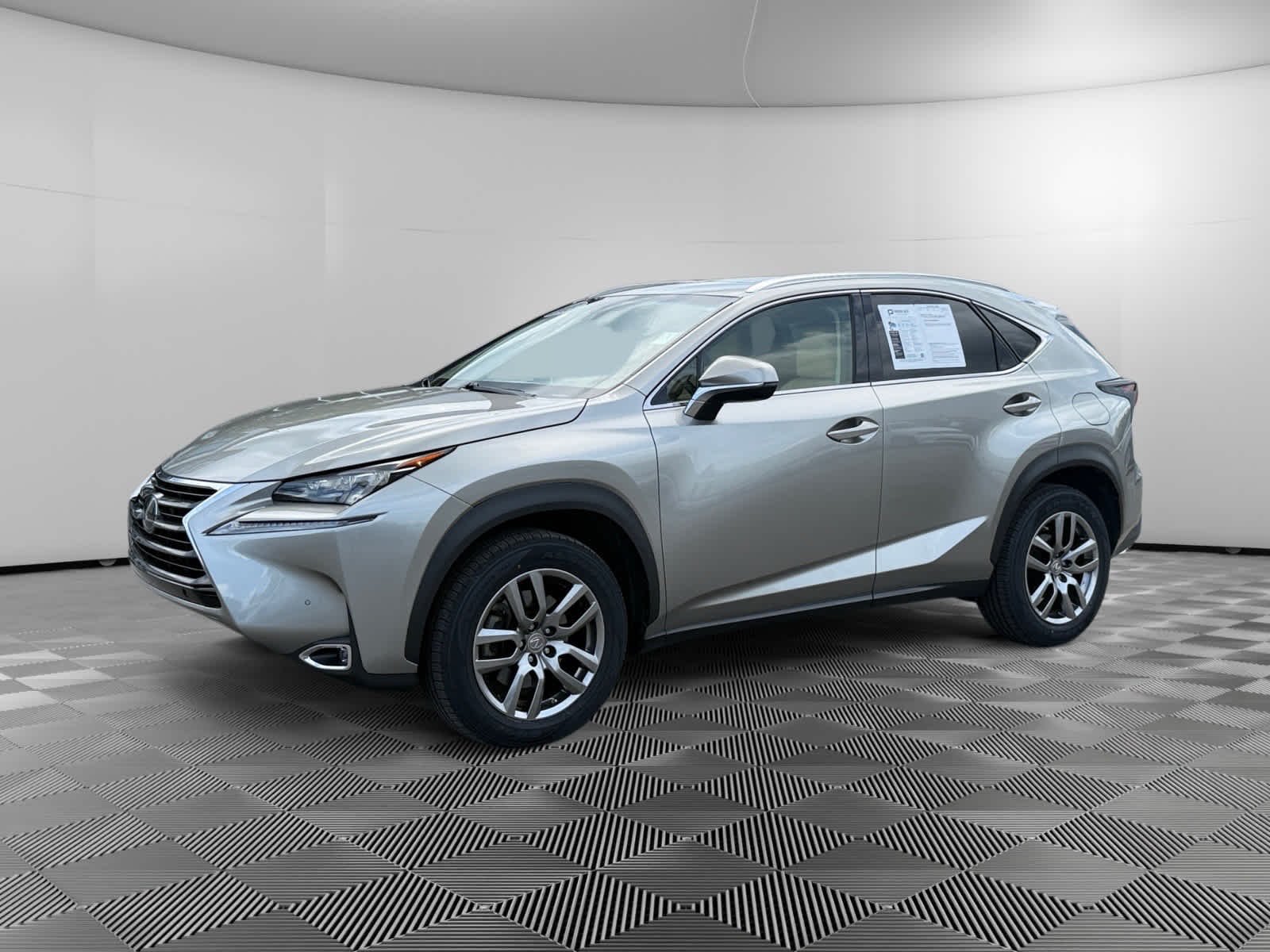 2015 Lexus NX 350 200t 4x4's photo