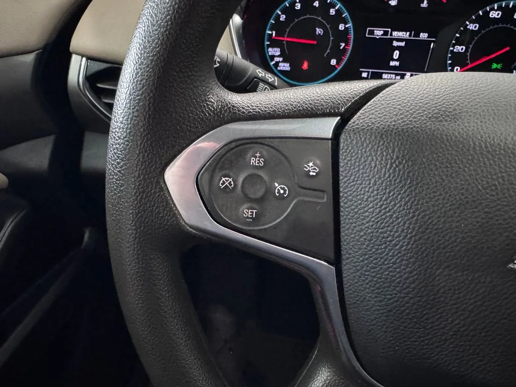 2023 Chevrolet Traverse LS - Photo 14