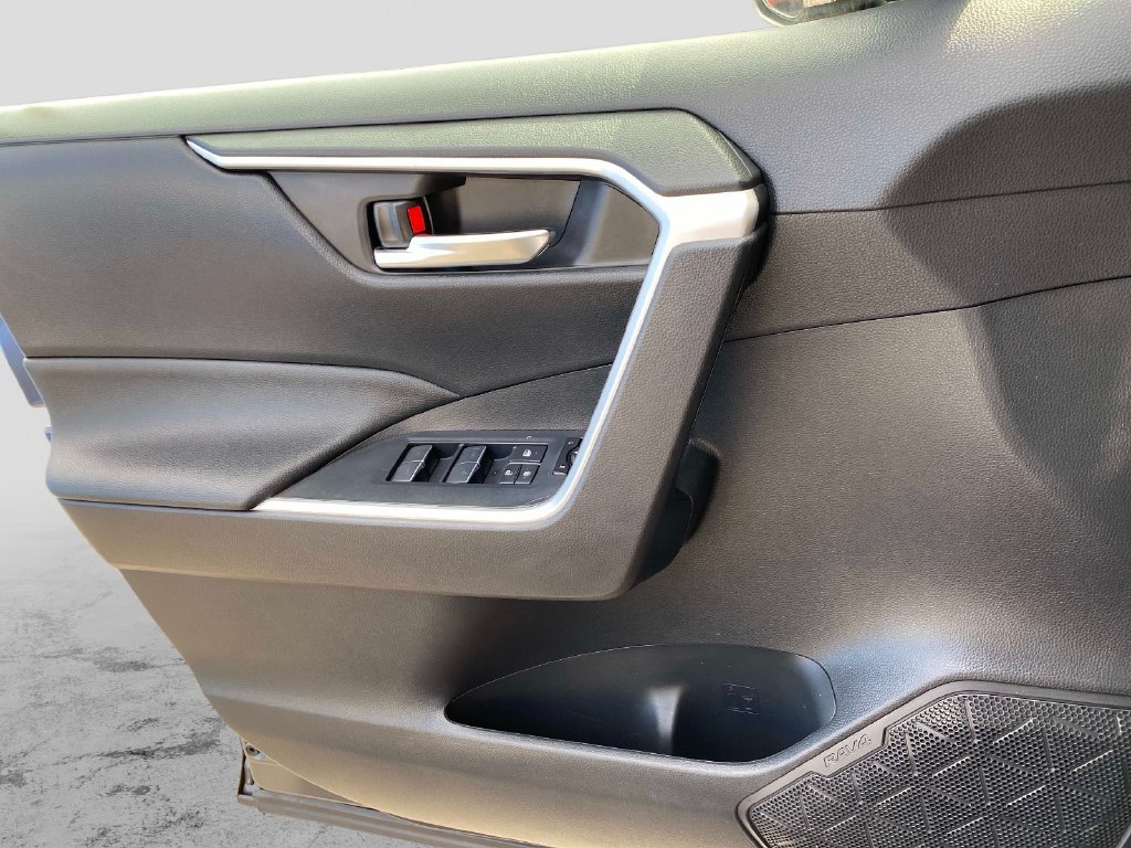 Used 2022 Gray Toyota XLE image 24