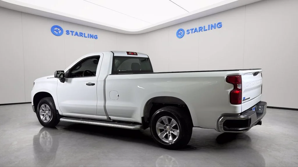 Used 2025 Summit White Chevrolet WT image 5