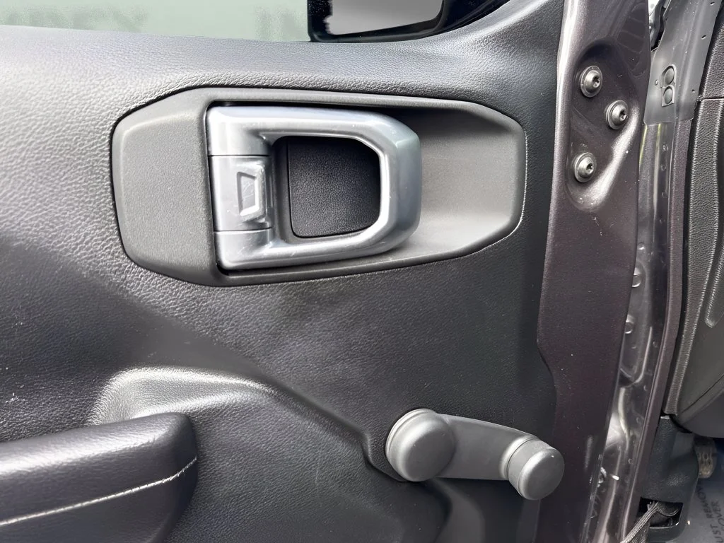 Used 2020 Gray Jeep Sport image 24