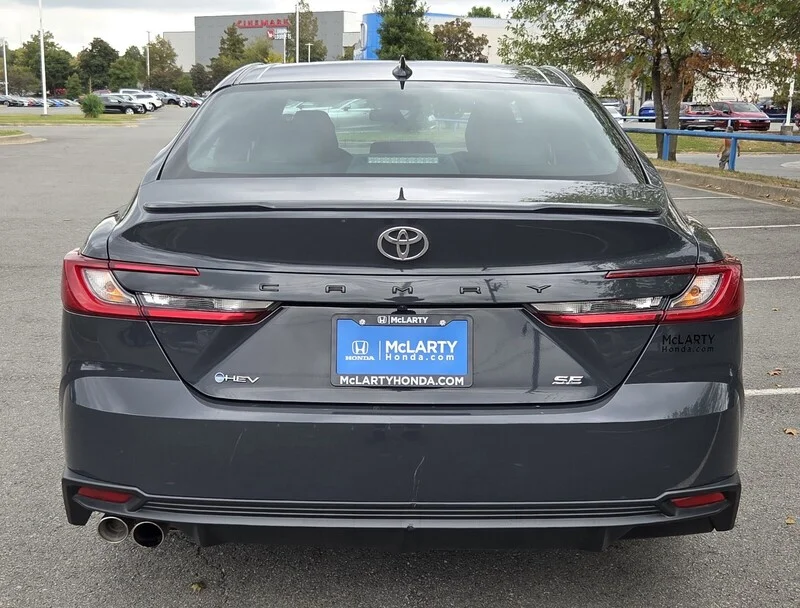 Used 2025 Underground TOYOTA SE image 7