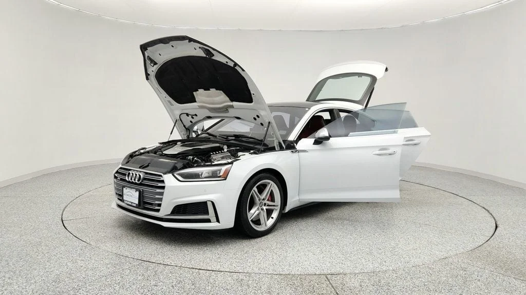 Used 2019 Glacier White Metallic Audi Premium Plus 3.0 TFSI quattro w/ B&O Sound & Magma Red Leather image 9