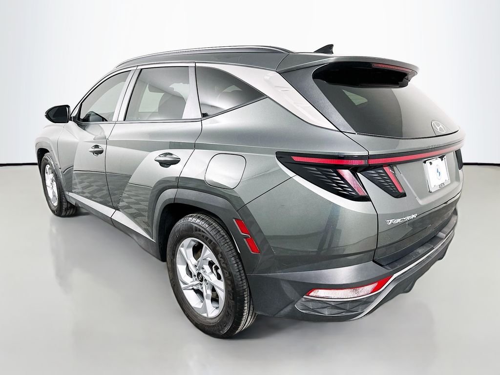 Used 2022 Gray Hyundai SEL image 7