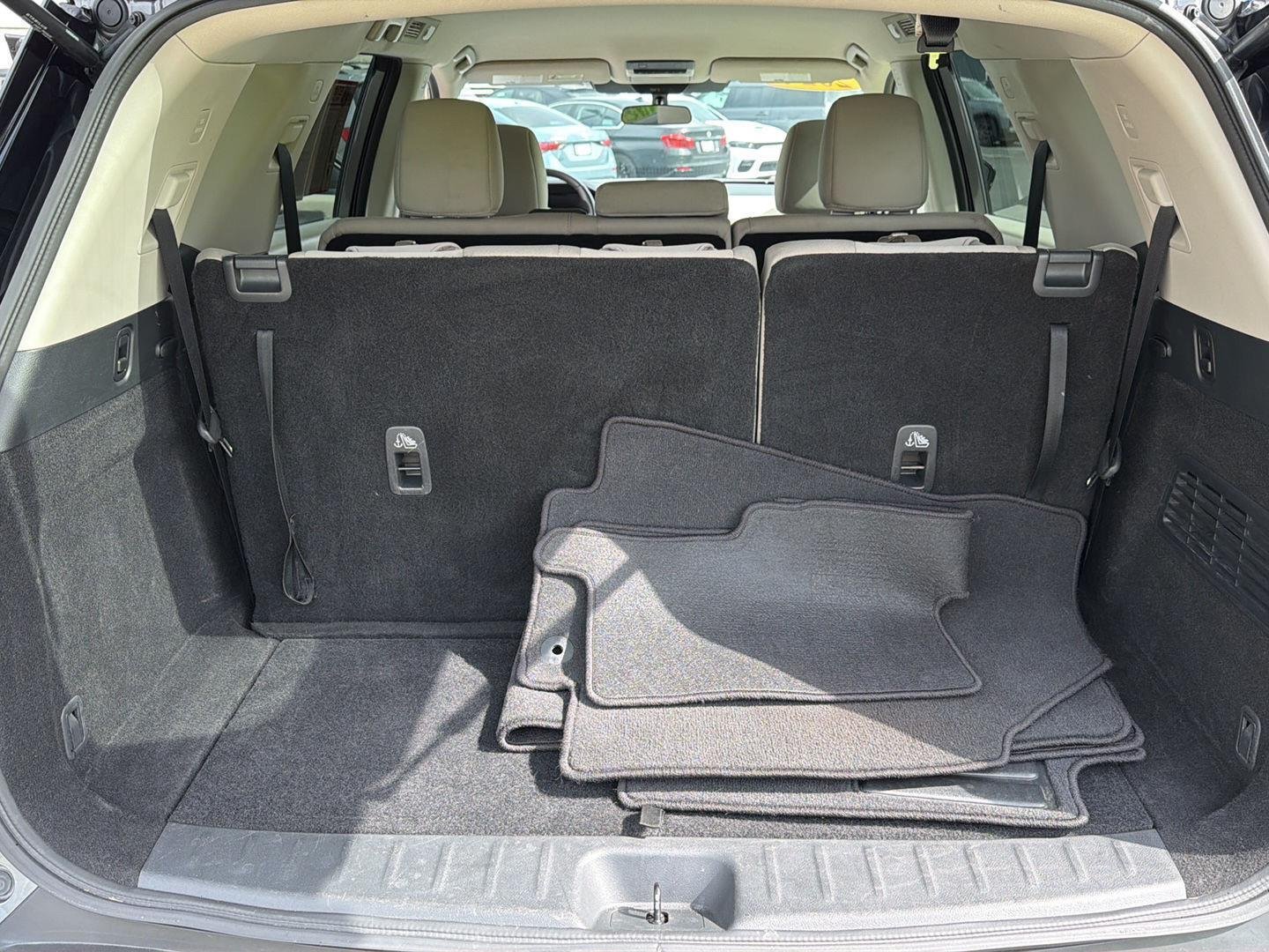 Used 2024 Gun Metallic Nissan SV image 33