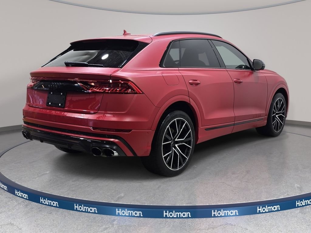 Used 2023  Audi 4.0T Prestige image 6