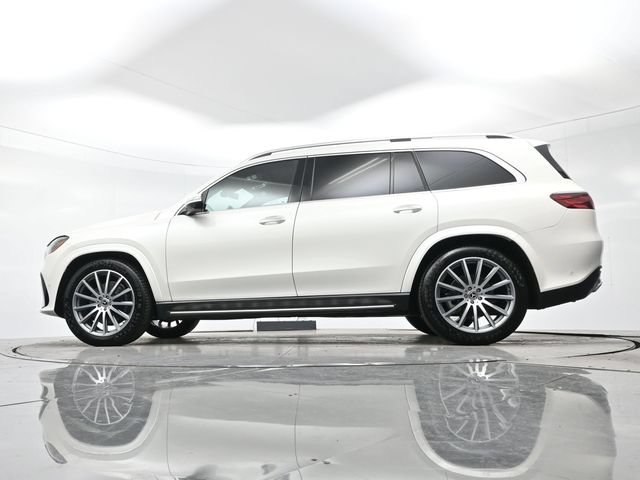 Used 2024 White Mercedes-Benz GLS 450 image 29