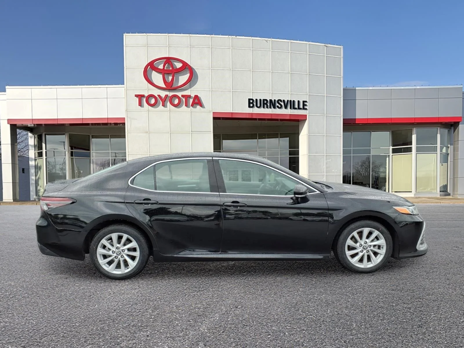 Certified 2021 Toyota Camry LE with VIN 4T1R11AKXMU576912 for sale in Burnsville, Minnesota