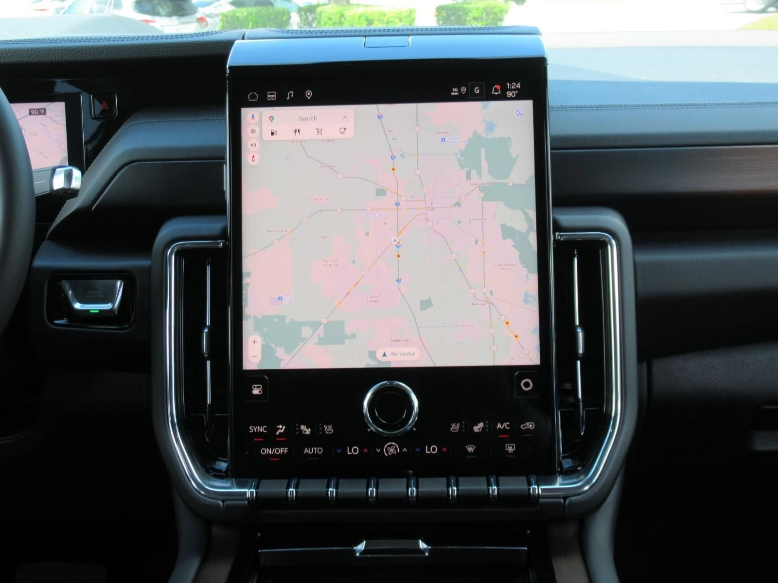 2026 GMC Yukon Denali - Photo 15