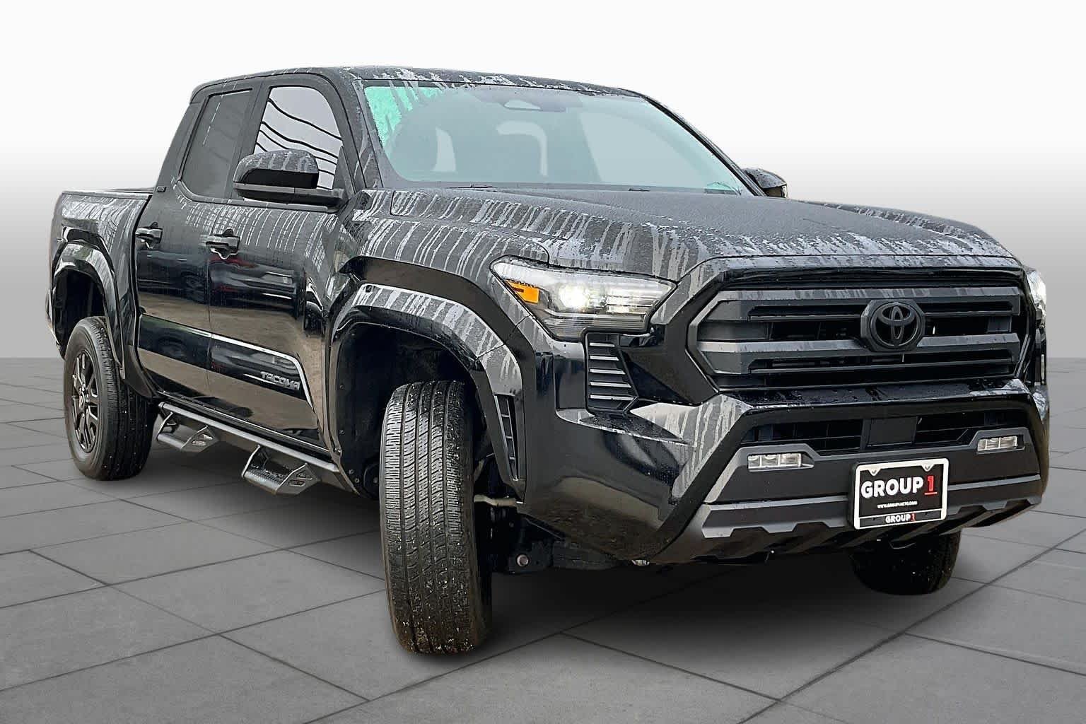 Used 2025 Black Toyota SR5 image 3