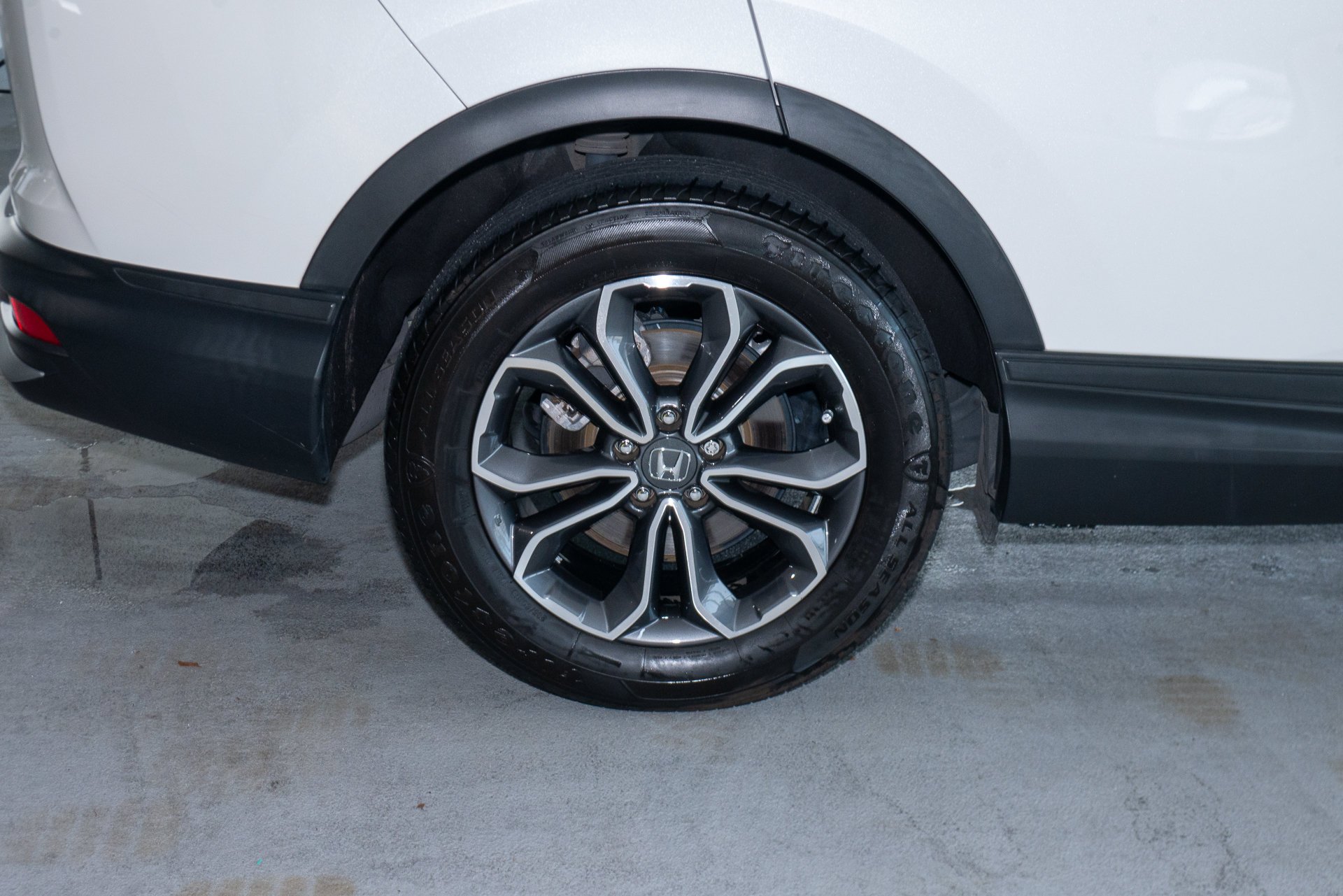 Used 2021 White Honda EX-L image 39