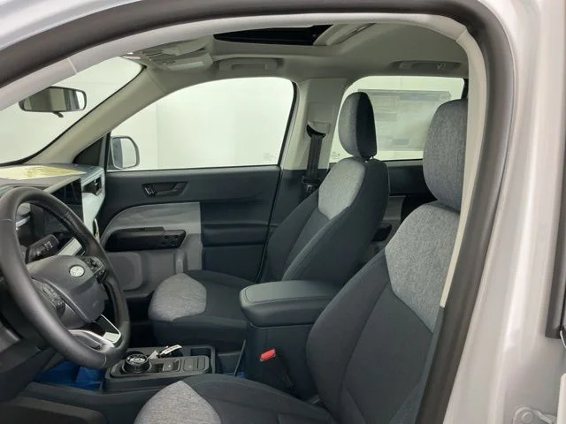 New 2026 Oxford White Ford XLT image 15